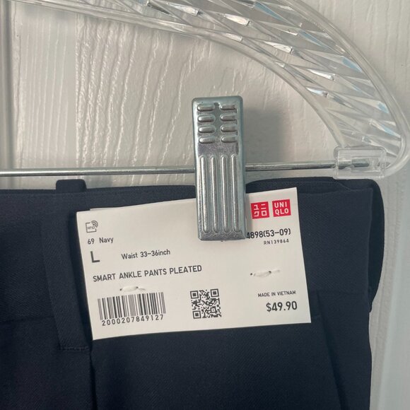 Uniqlo Smart Ankle Pants Pleated with tags - Picture 2 of 3